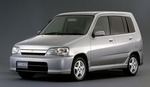 nissan_cube_1998-02_01.jpg